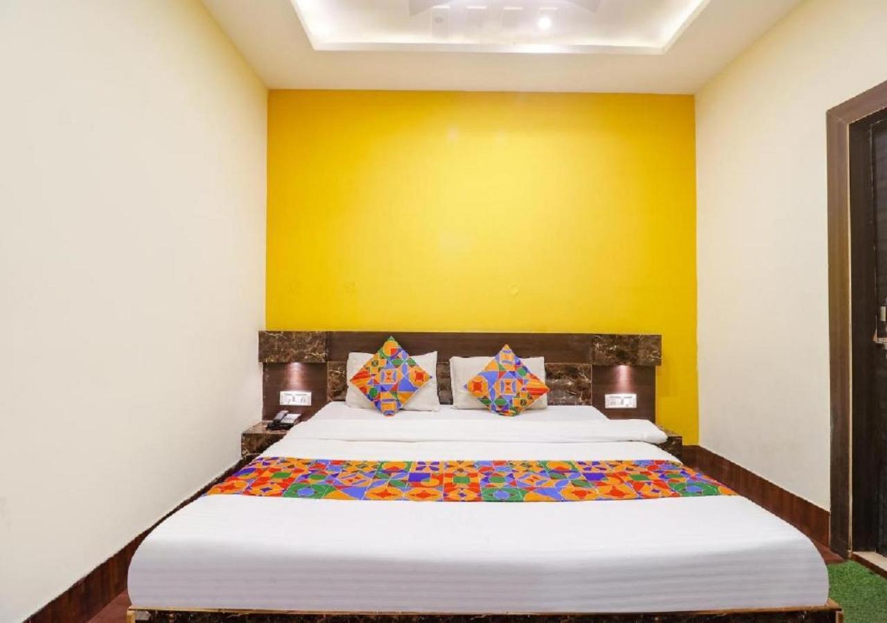 Hotel Ambika Dx قاليور المظهر الخارجي الصورة