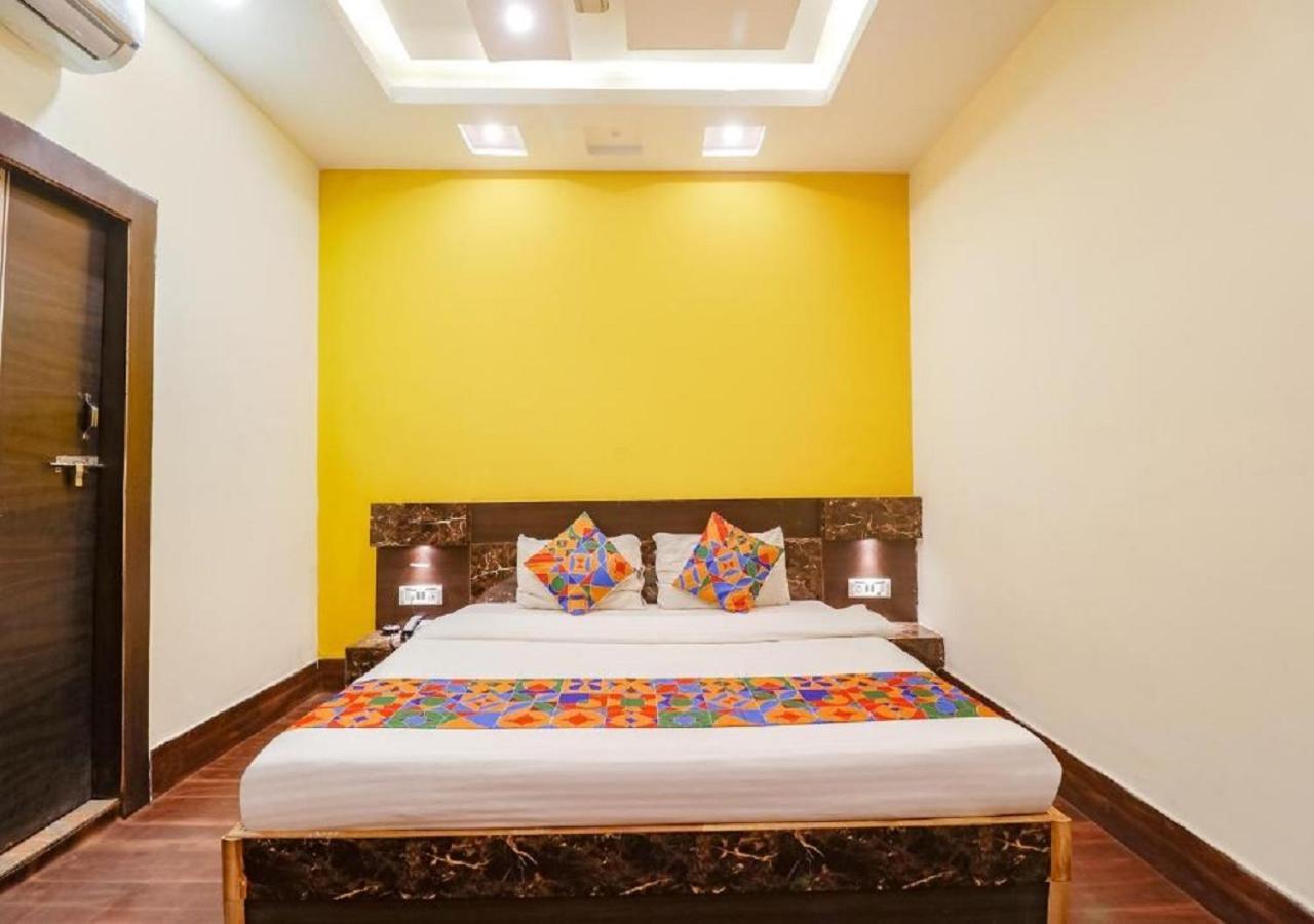 Hotel Ambika Dx قاليور المظهر الخارجي الصورة